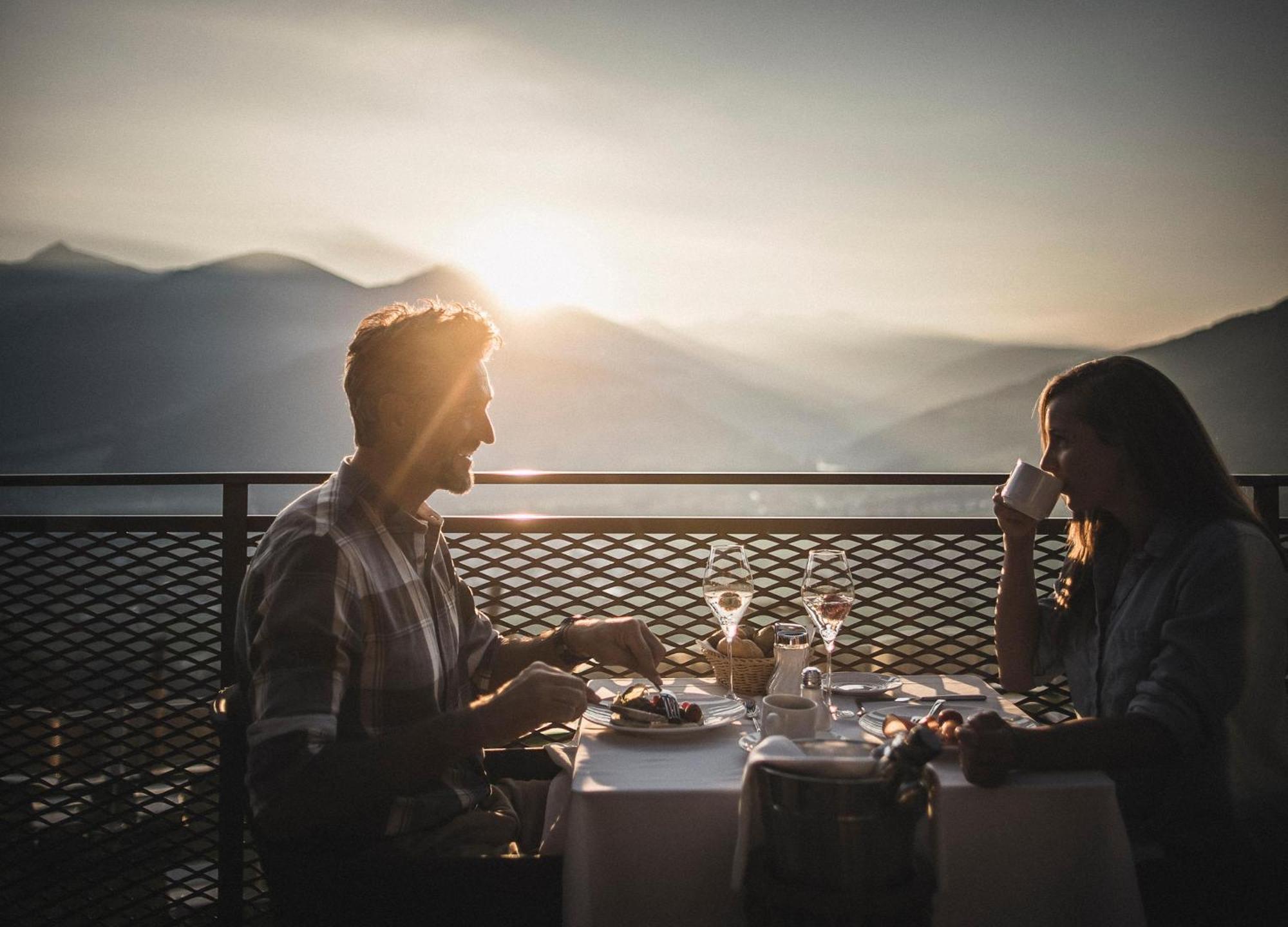 Alpin Panorama Hotel Hubertus Valdaora Esterno foto